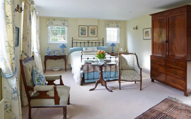 Thimbles Bed & Breakfast