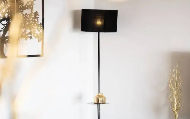 Xuru Stays I The Paragon Of The Nile 2 BDR Apt. @ Maadi