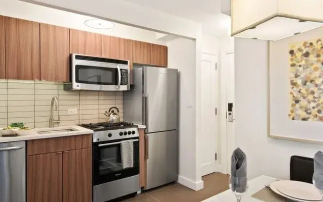 Bridgestreet at Beekman Towers