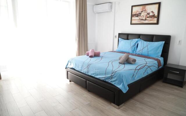 Seaview studio plus PP at Beach Residence