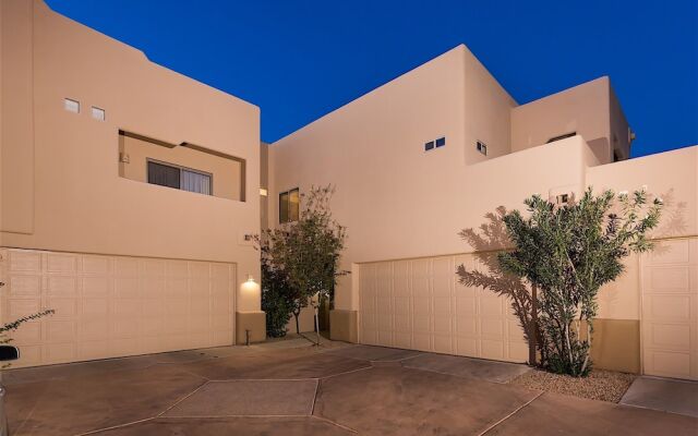 AZ Nirvana 3 BR by Casago