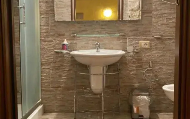 B&B Araxi