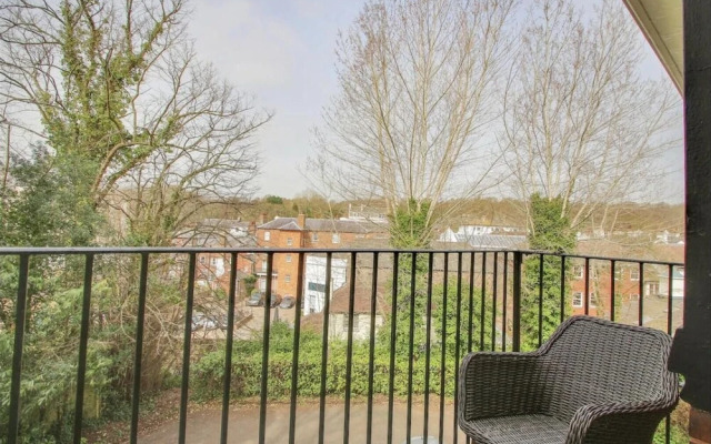 Stunning 2-bed Apartment in Tunbridge Wells