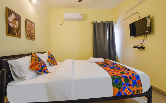 FabExpress Symphony Homes, Calangute Beach