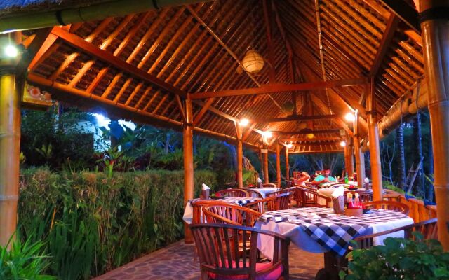 Villa Lihat Sawah