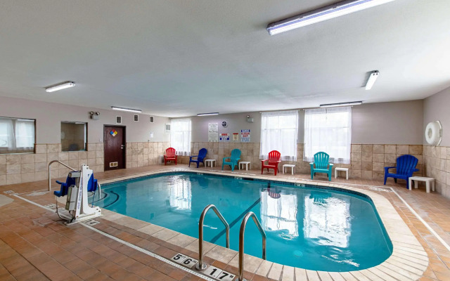 Quality Suites South