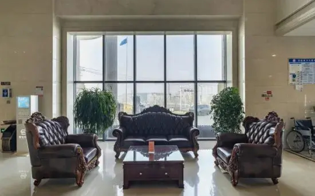 Yaxuan International Hotel