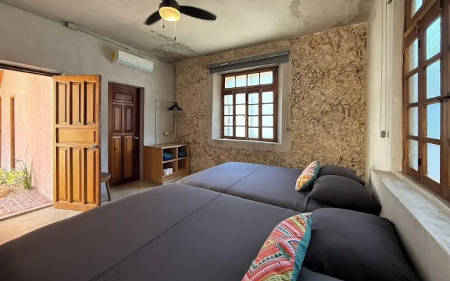 Casa con Piscina Nido Rosa