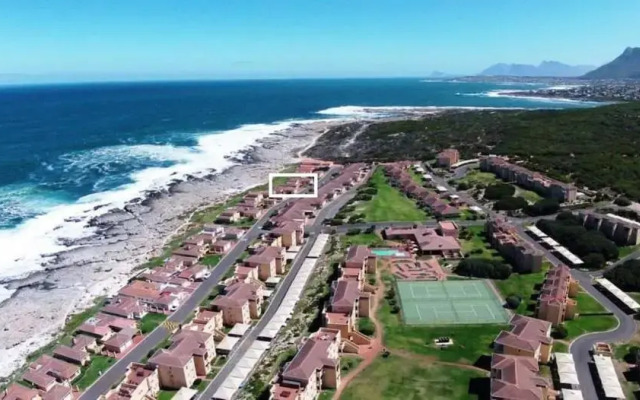 Hermanus Beach Club - Le Maree House 18