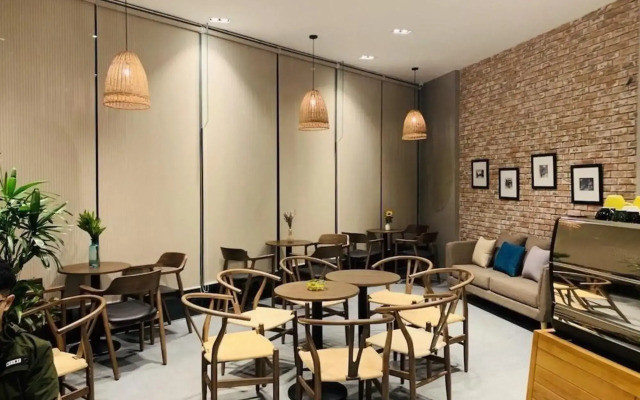 Soleil Apartment