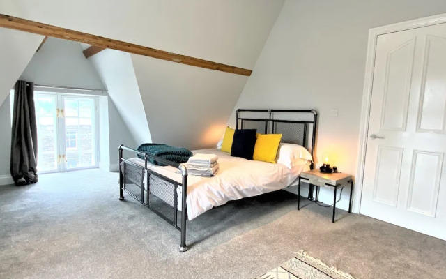 Town Hall Lofts Flat 1 Settle