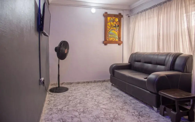 Houseproud Serviced Apartments