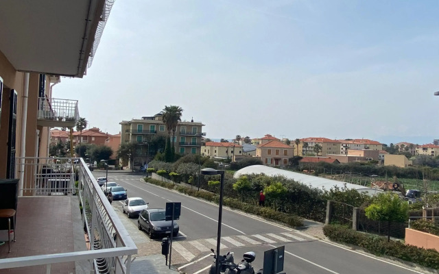 Easy Casa Coriandolo