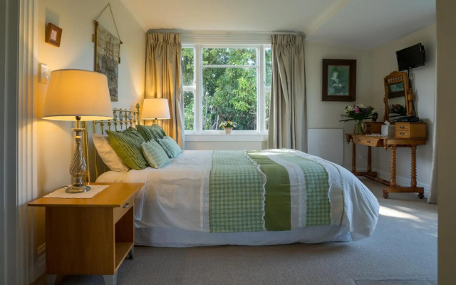 Theatre Royal Hotel Kumara