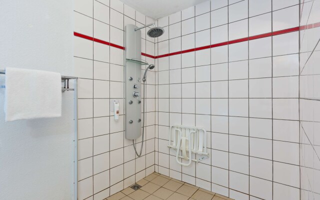 Kyriad Design Enzo Pont-à-Mousson