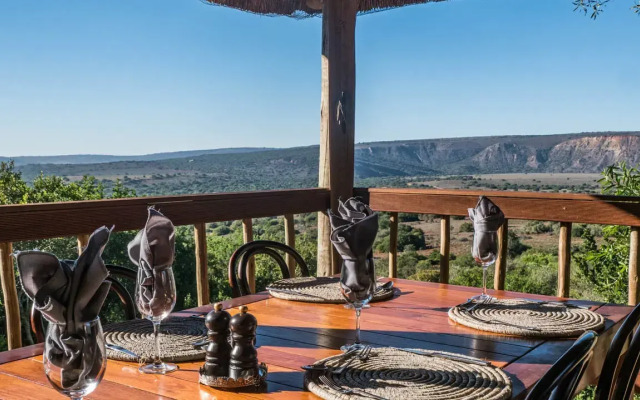 Woodbury Tented Camp - Amakhala Game Reserve