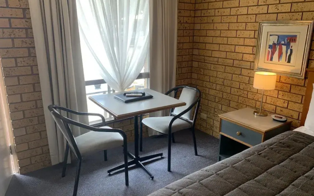 Newell Motor Inn - Narrandera