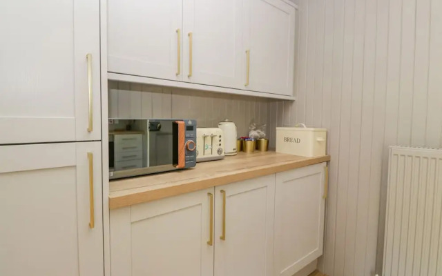 The Coach House - Holmwood