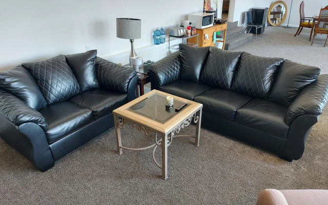 Peaceful and Spacious Lake View