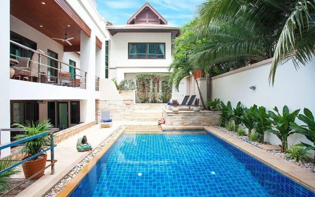 Angels Villa