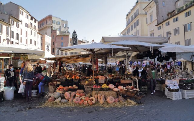 Sleep in Campo de Fiori