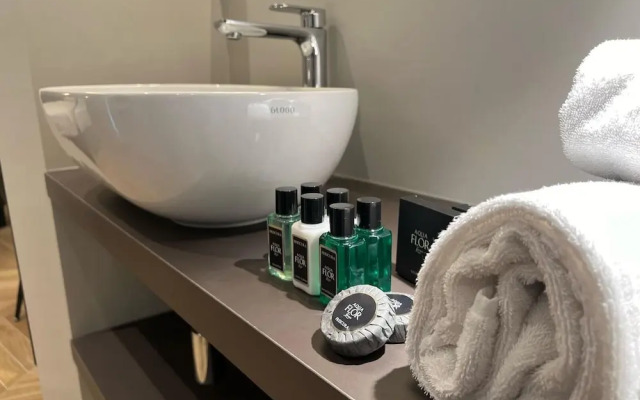 RossoVino Milano Boutique