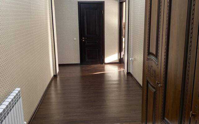 Апартаменты на улице Луначарского