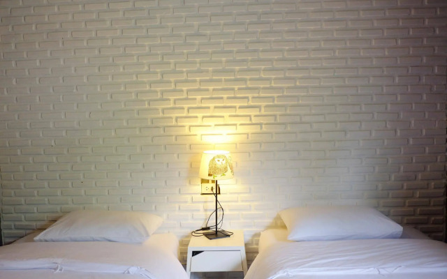 Nokhook House Trang - Hostel