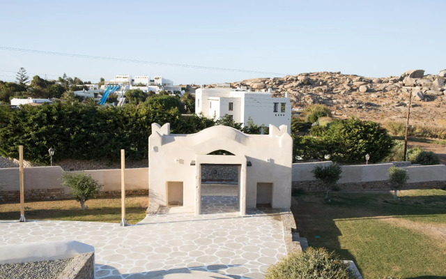 Naxos Euphoria Suites