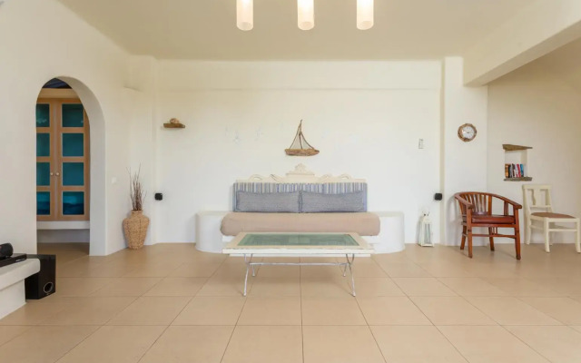 Villa Liakada Large Private Pool Walk to Beach Sea Views A C Wifi Car Not Required - 2081