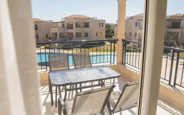Phaedrus Living: Seaside Thalassa Cretan 202