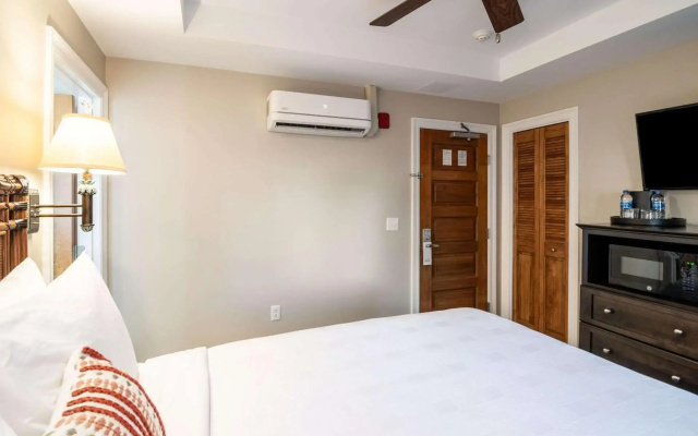 The Port Inn - Port St Joe, an Ascend Collection Hotel