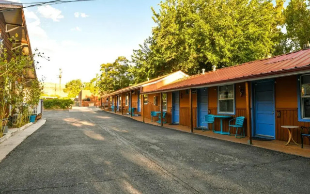 Kokopelli Lodge