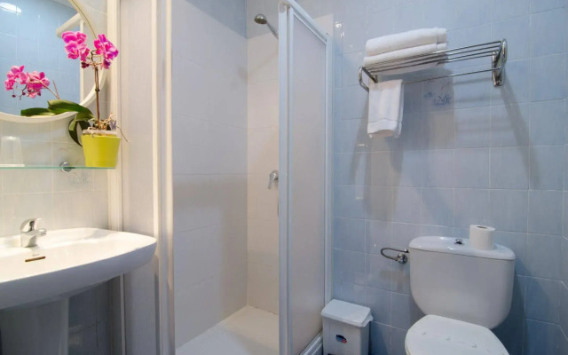 Hotel Centro Vitoria AutoChekIn