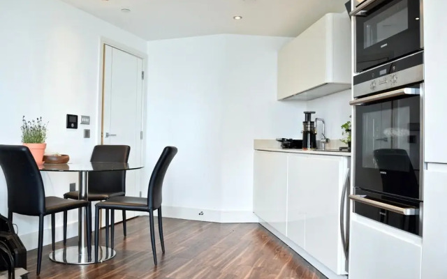 Modern 1 Bedroom Apartment In Aldgate