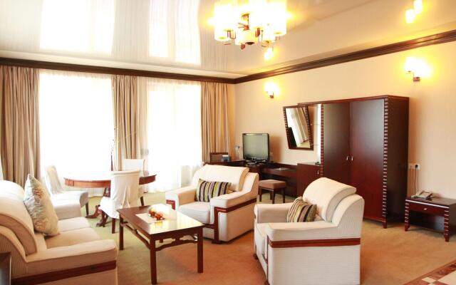 Best Western Plus Paradise Hotel Dilijan