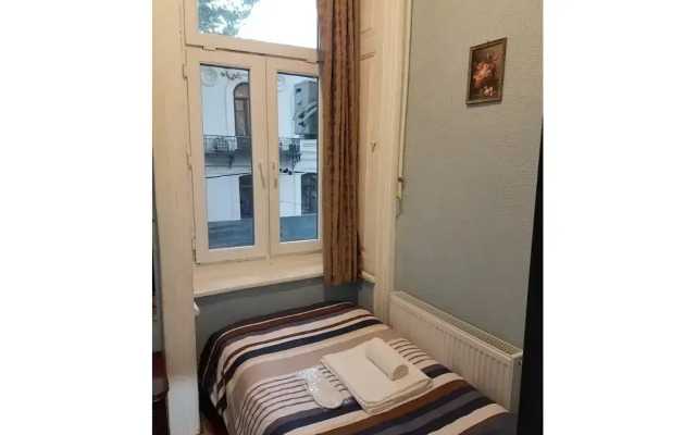 Guest House leonidze