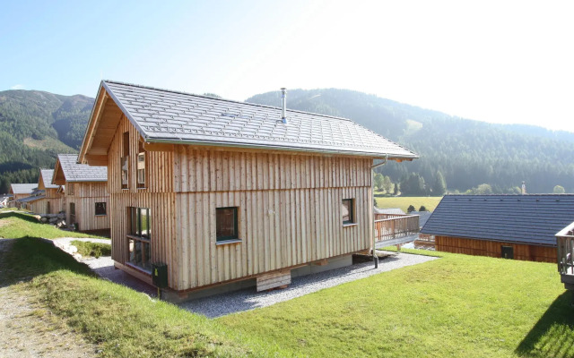 Cozy Chalet in Hohentauern near Ski Area