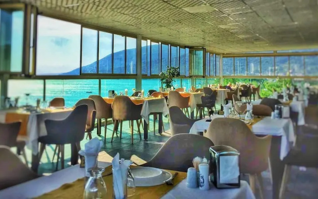Cetin Prestige Resort