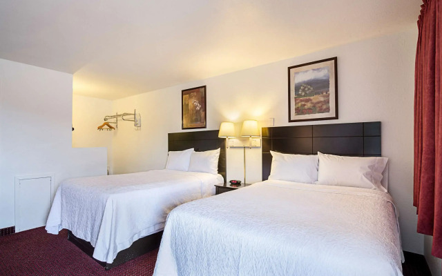 Rodeway Inn