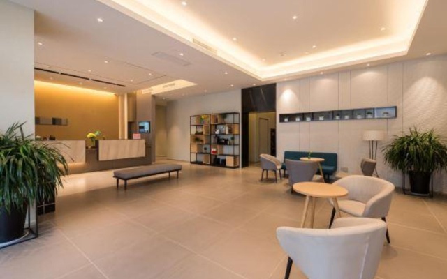 Homeinn Selected Hotel (Xi'an North Railway Station Fengcheng 9th Road Administrative Center) – Lobby – Xi'an