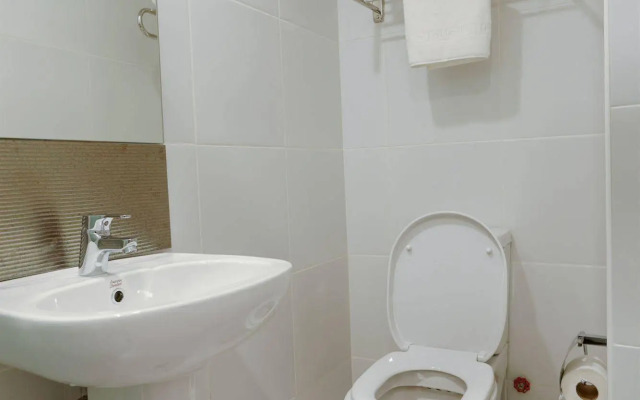Aurum One Makati