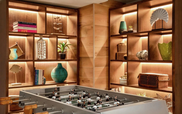 Hotel Alba, Tapestry Collection by Hilton