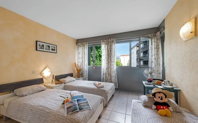 Residence Tell