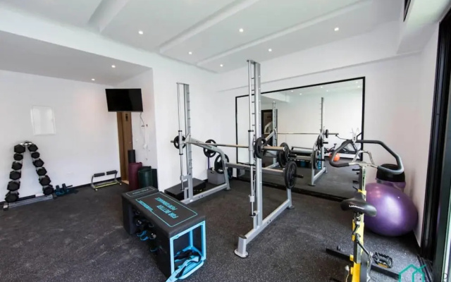 Sunset 302 Apt de Luxe Avec Salle de Fitness