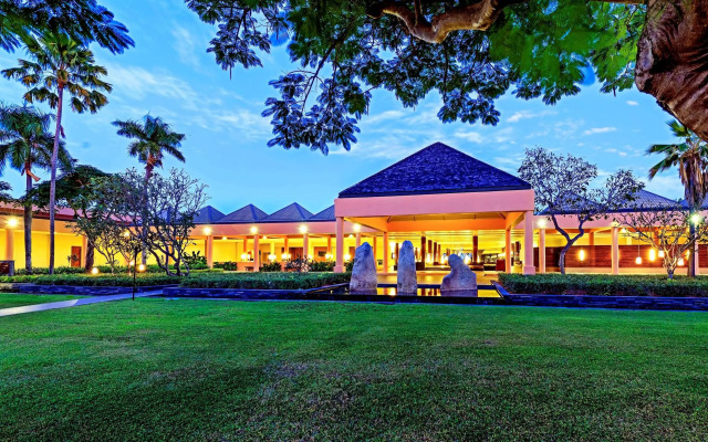 Sheraton Fiji Golf & Beach Resort