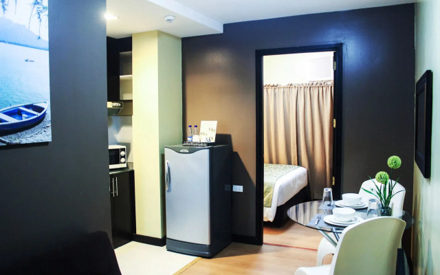 The Studio 18 Residences