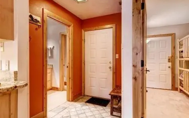 Ski Hill by Pinnacle Lodging