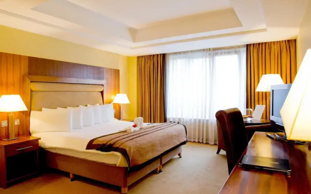 Annebrook House Hotel