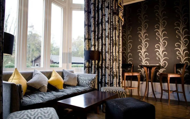Hampton Manor